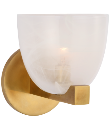 Carola Single Brass Wall Lamp with White Ribbed Glass brillant des détails fins