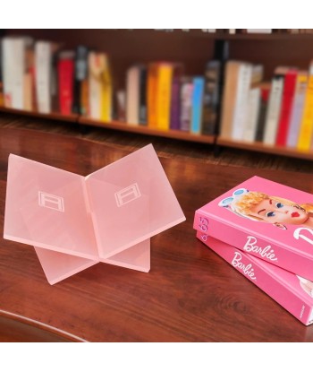 Pink book holder Pour