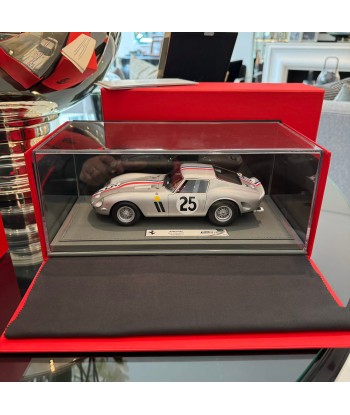 Ferrari 250 GTO 24H Le Mans 1963 Car N°25 1/18 scale model de pas cher