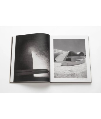 Book Oscar Niemeyer: Impossible Collection Fin de série