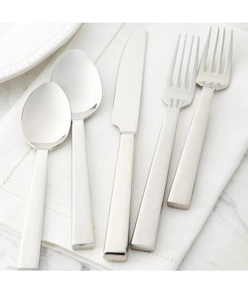 5-piece Academy Silver service ouvre sa boutique