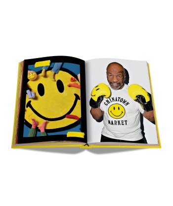 Livre Smiley : 50 Years of Good News Comparez et commandez 