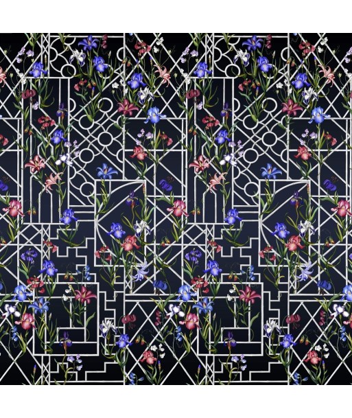 Papier Peint CL Fretwork Garden Panoramic Indigo en stock